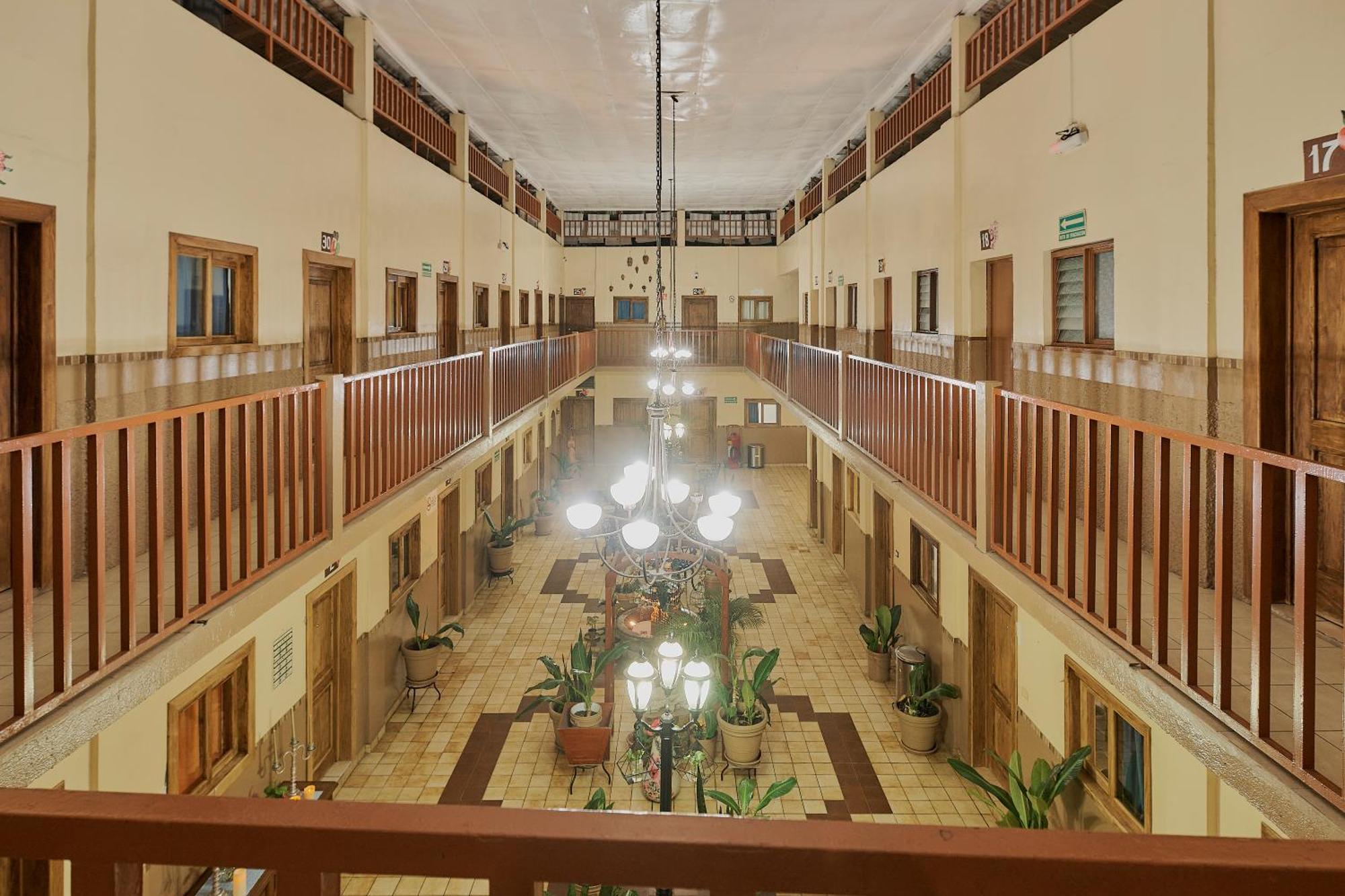 Hotel Cervantino Tapachula Eksteriør bilde