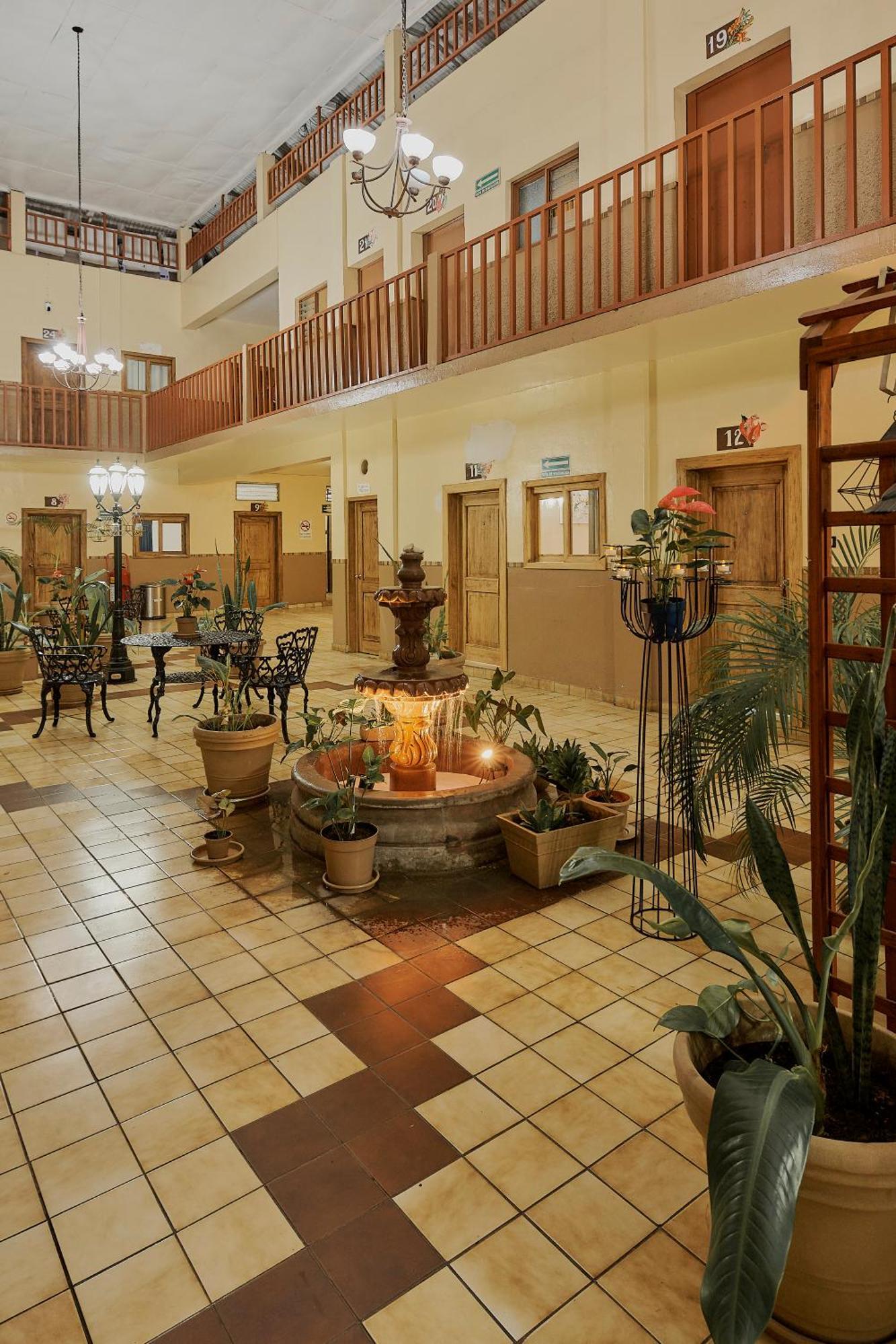 Hotel Cervantino Tapachula Eksteriør bilde